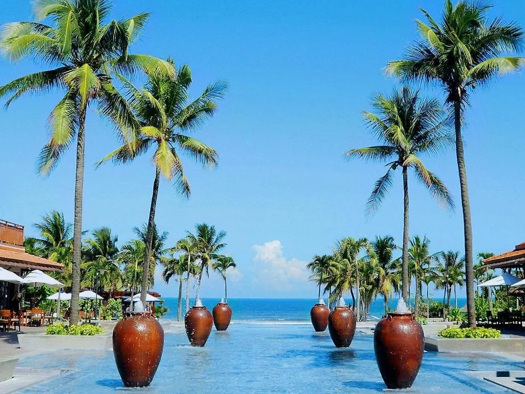 Ruby 7 Furama Villa Ocean View, Be Boi Rieng Da Nang